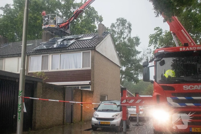 Bliksem slaat in op zonnepanelen