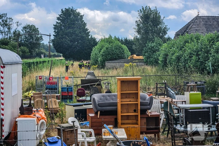 Grote politie-inval en arrestatie op terrein van topcrimineel