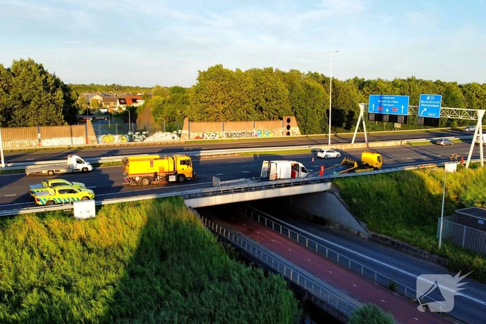 brand rijksweg a29 r 12,1 barendrecht