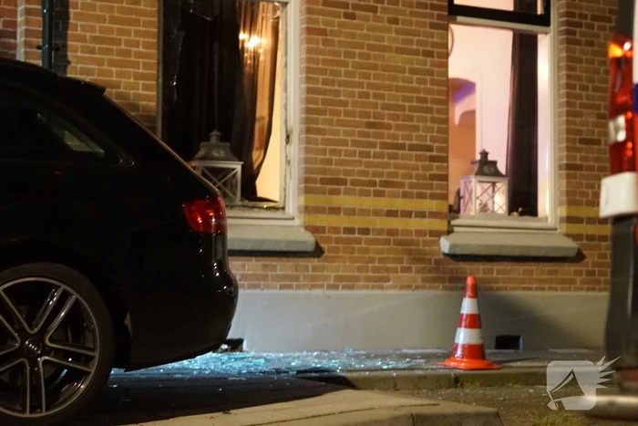Explosie bij woning, verdachte gevlucht