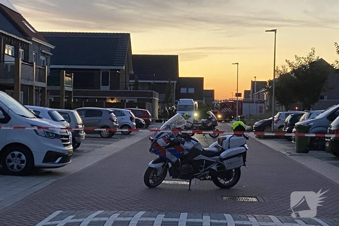 Straat afgesloten na vondst verdacht pakketje