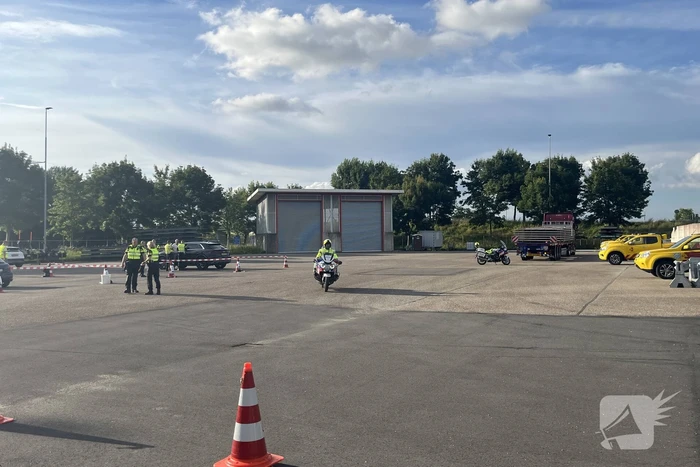 Politie haalt automobilisten van de weg wegens verkeerscontrole