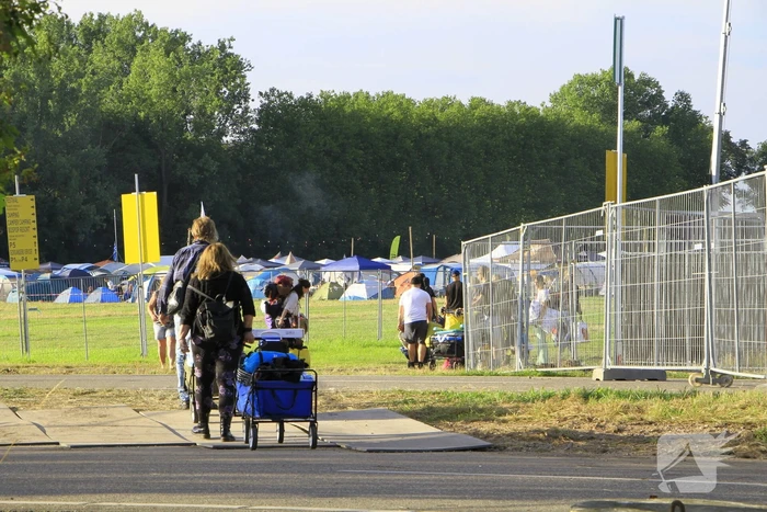 Eerste Bospop festivalgangers arriveren