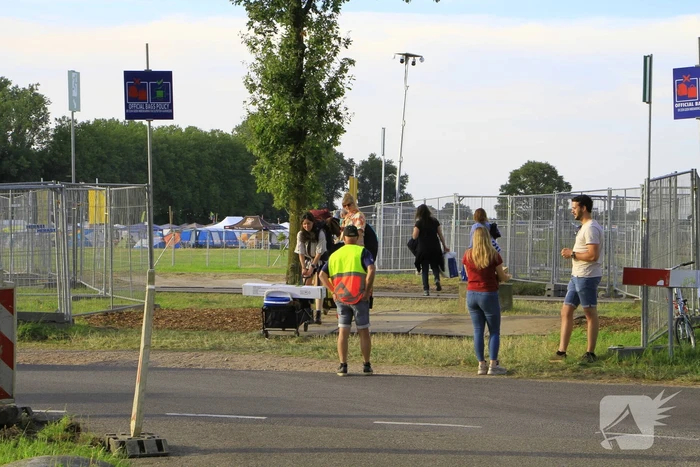 Eerste Bospop festivalgangers arriveren
