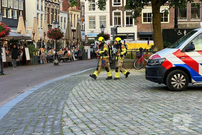Onderzoek naar roze vloeistof
