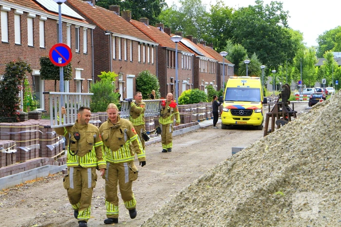 Persoon raakt gewond bij werkzaamheden op dak