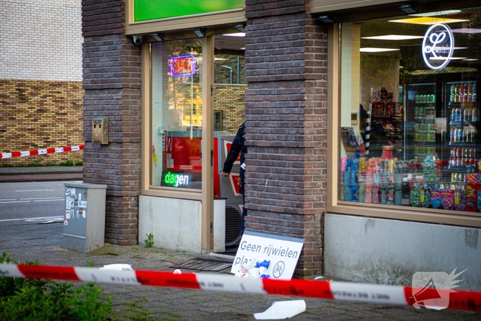 35-Jarige man raakt gewond bij overval op nachtwinkel