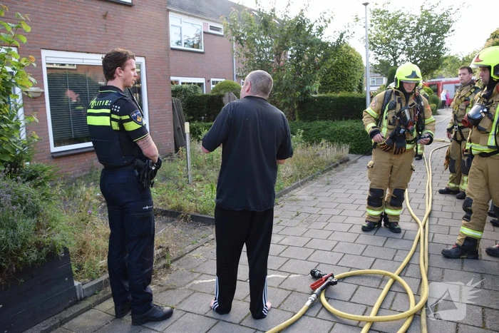 Pan op het vuur veroorzaakt brandweer-inzet