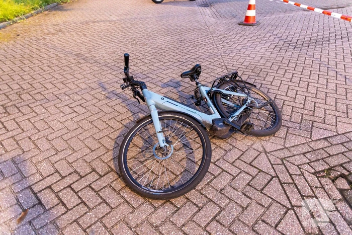 Politie weet pyromaan na tientallen autobranden te arresteren