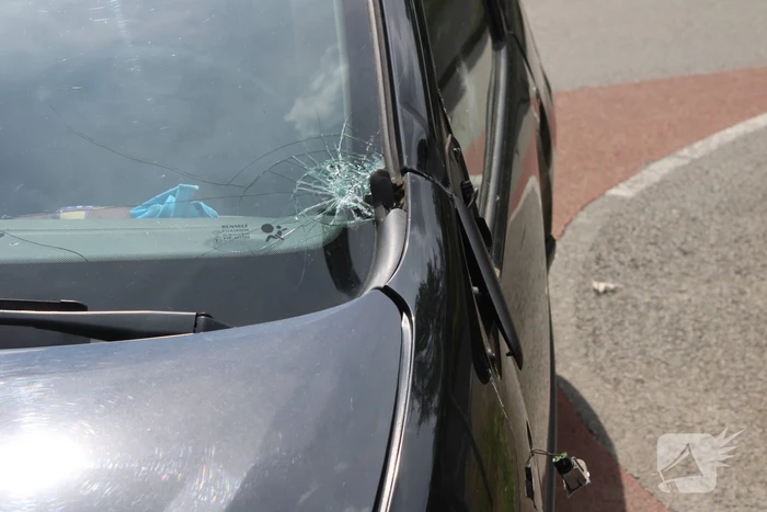 Automobilist ziet fietser over het hoofd met een aanrijding tot gevolg