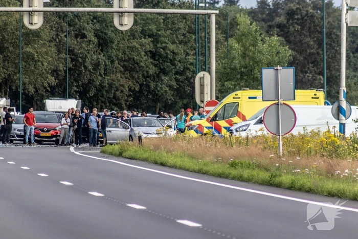 Meerdere voertuigen betrokken bij aanrijding