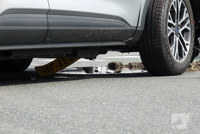 Gewonde bij aanrijding met drie voertuigen
