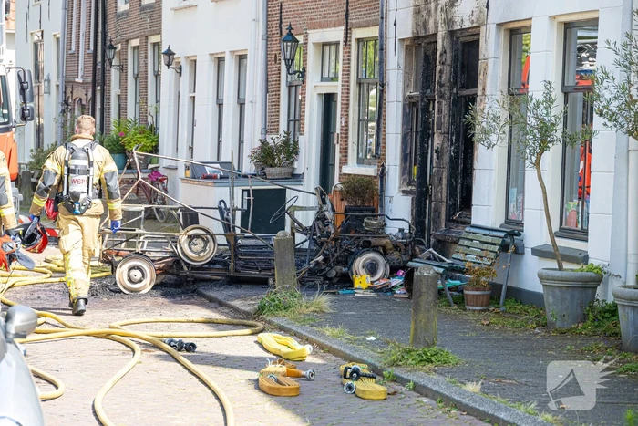 Woning aangetast door voertuigbrand