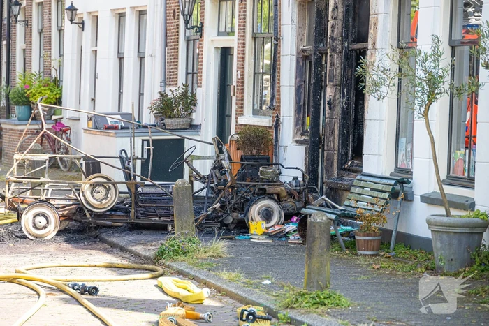 Woning aangetast door voertuigbrand