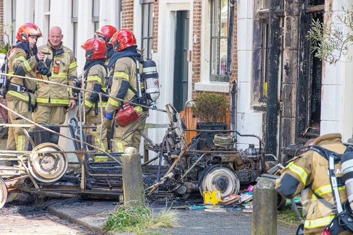 Woning aangetast door voertuigbrand