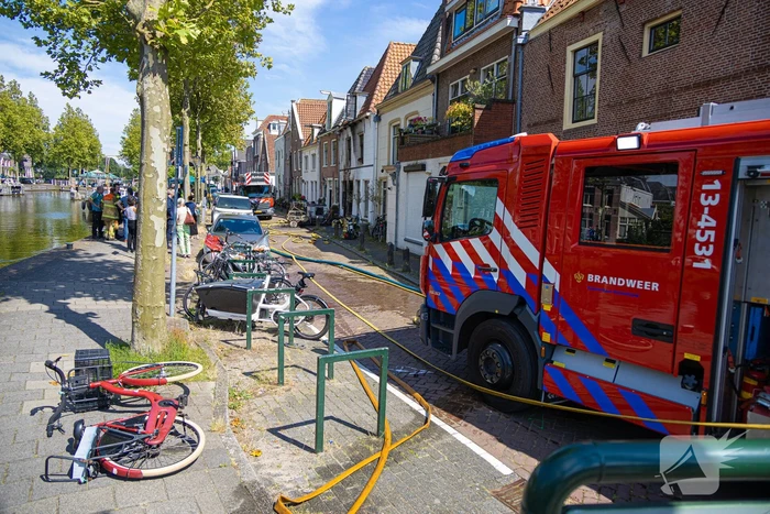 Woning aangetast door voertuigbrand
