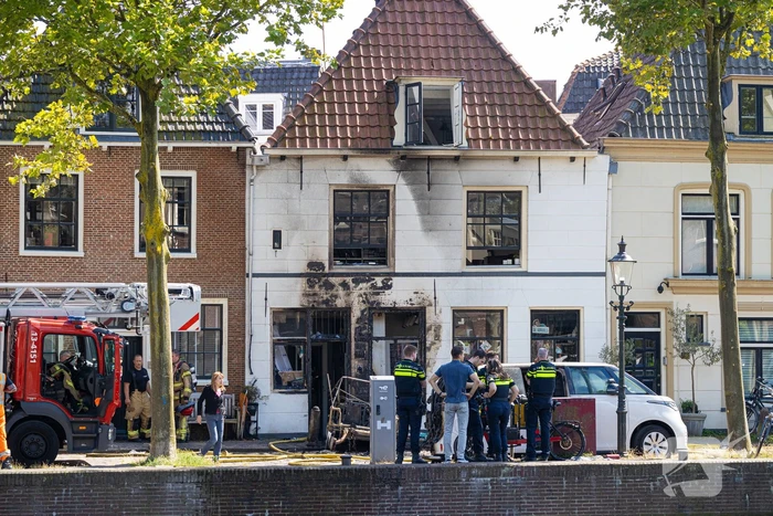 Woning aangetast door voertuigbrand