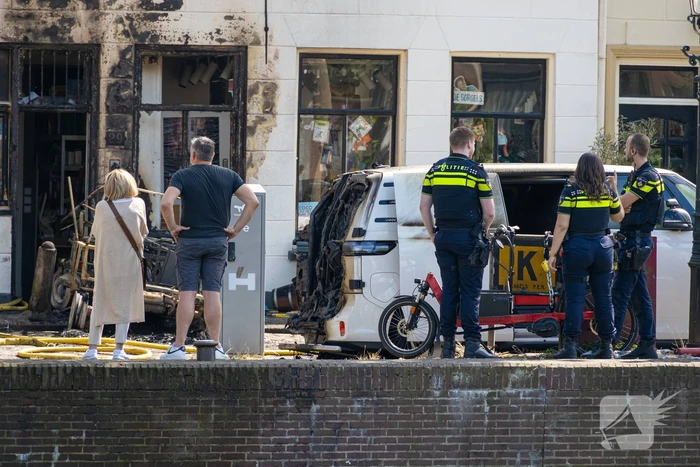 Woning aangetast door voertuigbrand