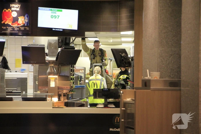 Brandweer ingezet bij McDonald's vanwege gaslucht