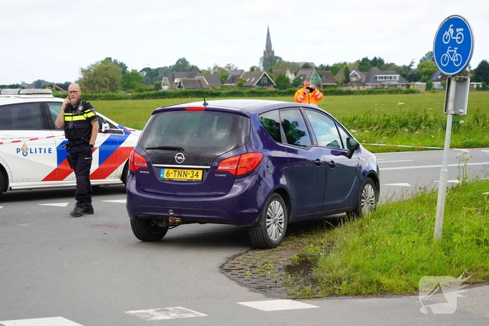Automobilist ziet fietser over het hoofd