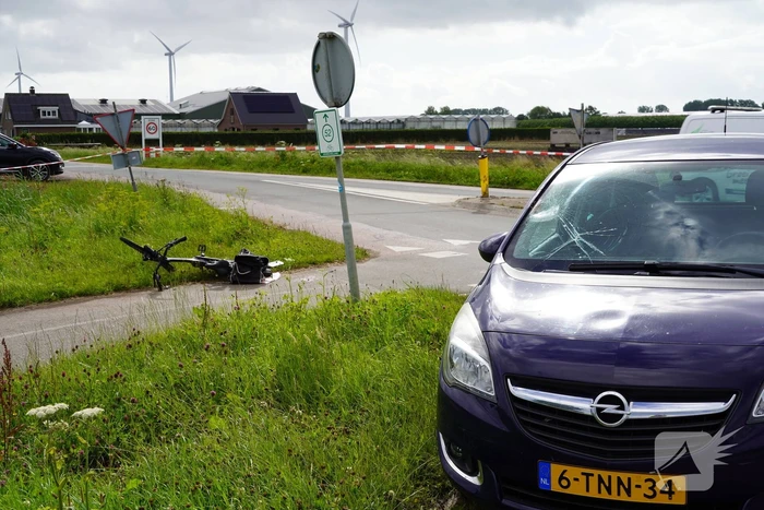 Automobilist ziet fietser over het hoofd