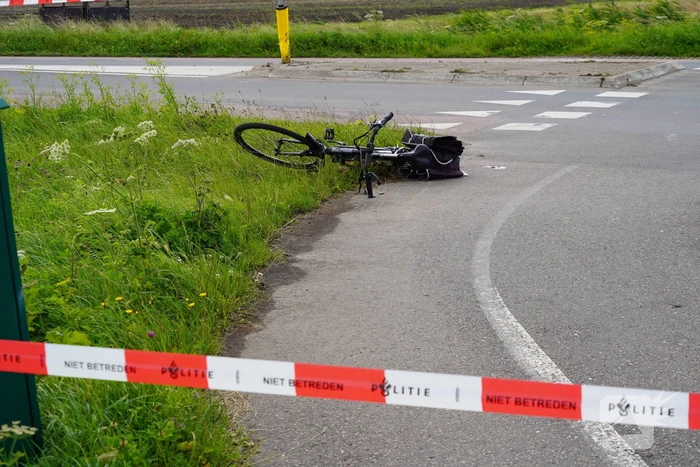 Automobilist ziet fietser over het hoofd