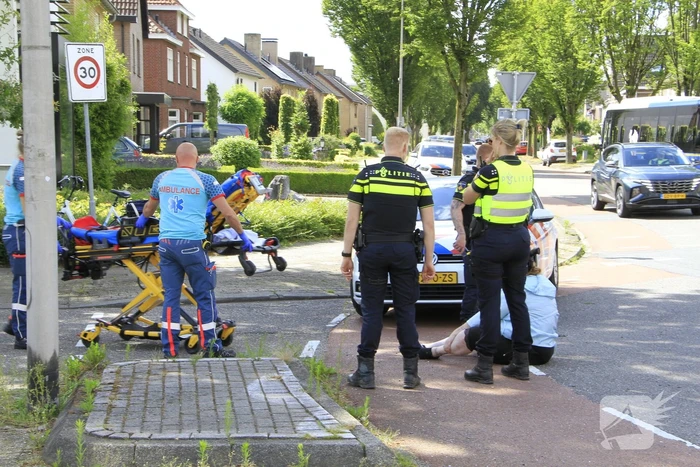 Fietser aangereden op rotonde