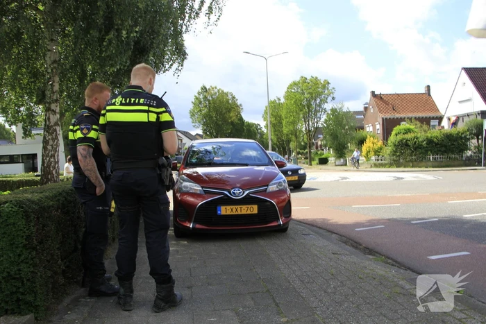 Fietser aangereden op rotonde