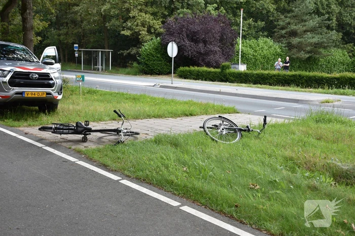 Kind geschept door camper op oversteekplaats