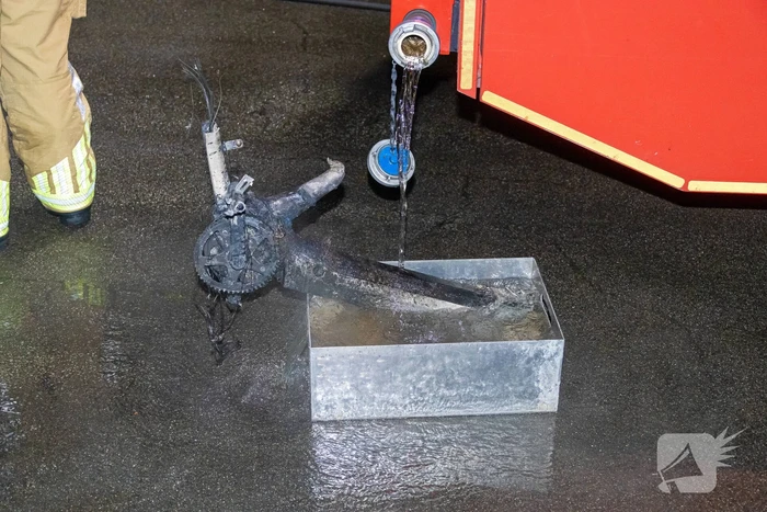 Uitslaande brand in schuur van woning