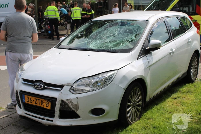 Flinke schade bij aanrijding met auto