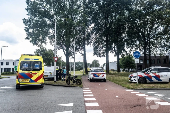 Fatbiker aangereden door bestuurder bestelbus