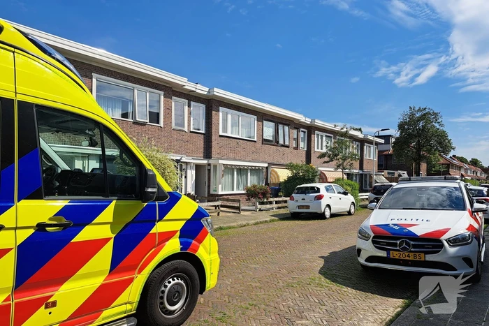 Persoon gewond na incident in woning