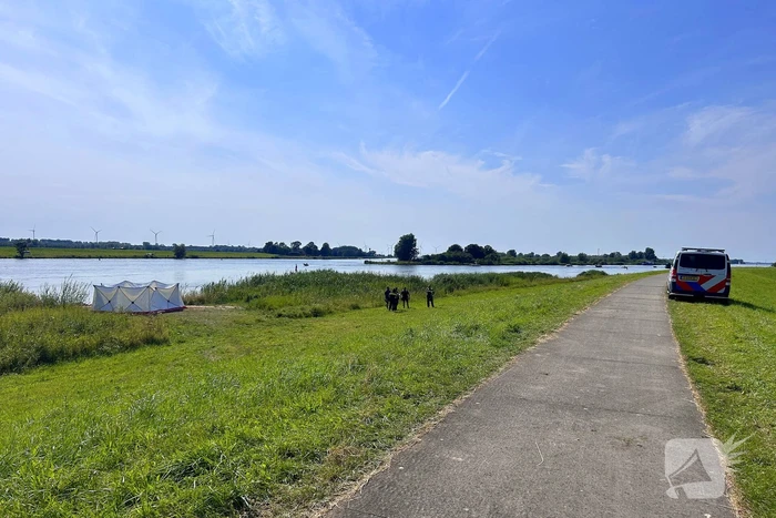 Persoon overleden na grote zoektocht in IJssel