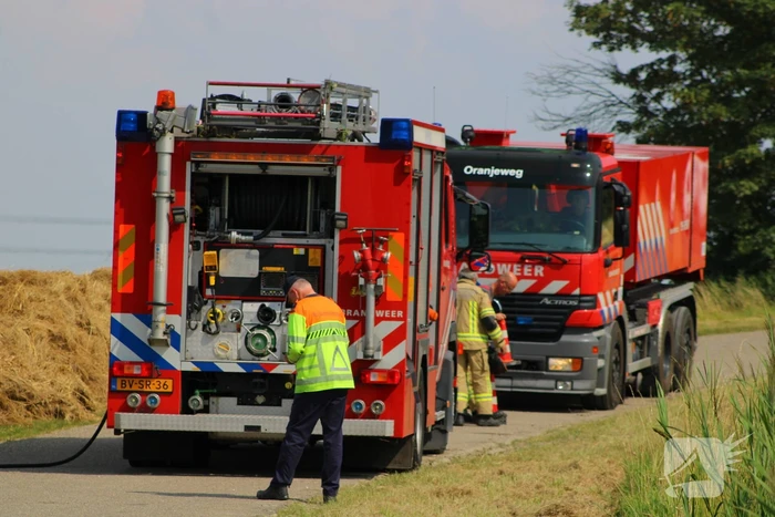 Brandweer ingezet voor brandend geperst hooi