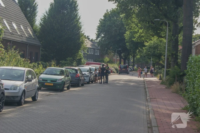 Fietser rijdt tegen openslaande autodeur