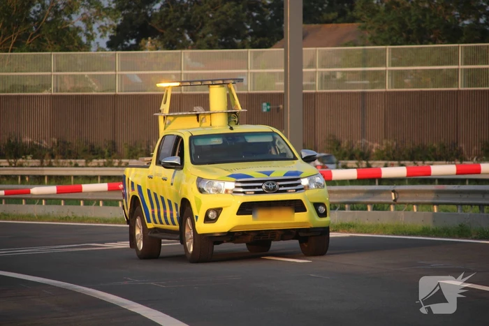 Motorrijder gewond na valpartij, weg afgesloten