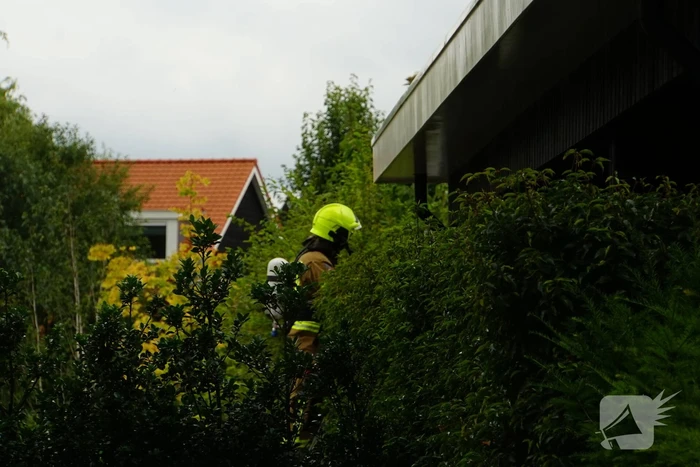 Buren ontdekken brand en slaan alarm