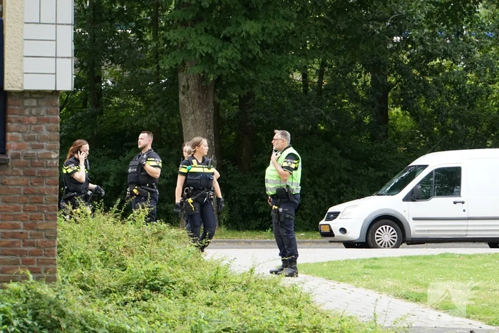 Persoon gewond bij melding steekincident