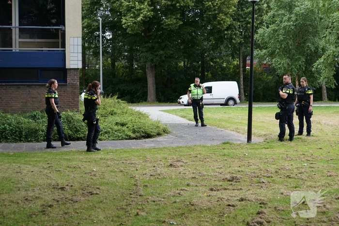 Persoon gewond bij melding steekincident