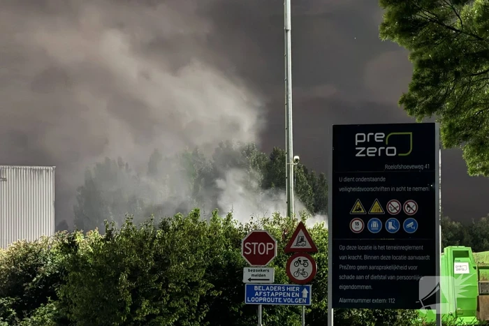 Veel rook bij brand op industrieterrein