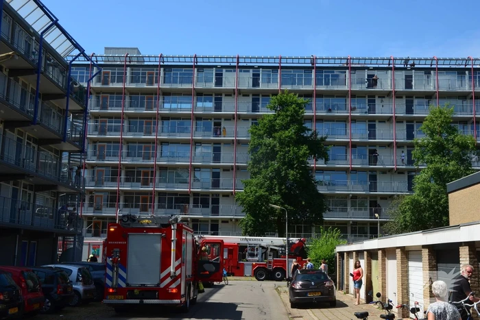 Hulpdiensten ingezet voor woningbrand