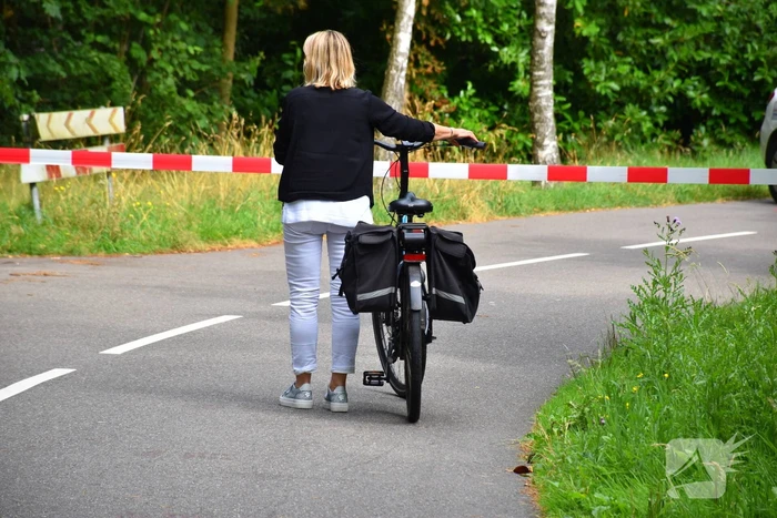 Gewond Persoon naast mountainbike aangetroffen op wegdek