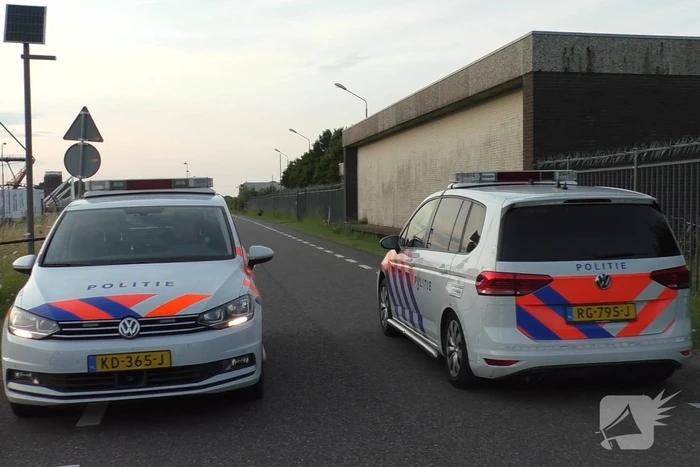 Persoon aangehouden na melding van wapen