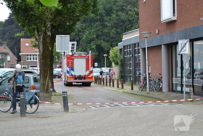 Flinke brand bij autobedrijf