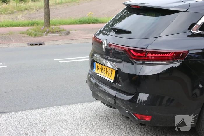 Twee personen gewond bij kop-staartbotsing