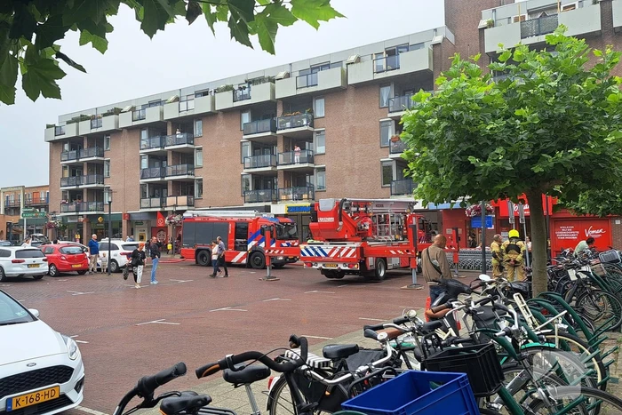Veel rookontwikkeling door brand op eerste etage