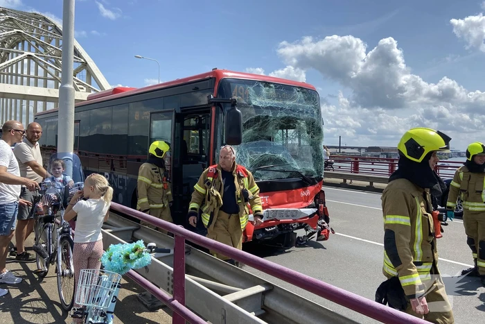 ongeval rijksweg - n915 23,5 hendrik-ido-ambacht