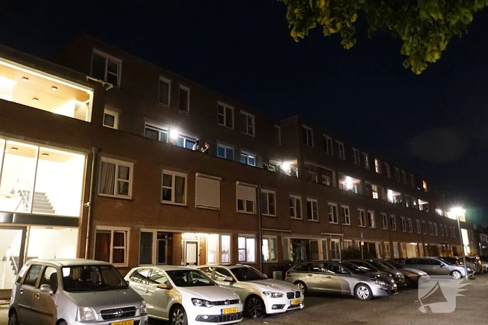 Explosie bij voordeur appartement