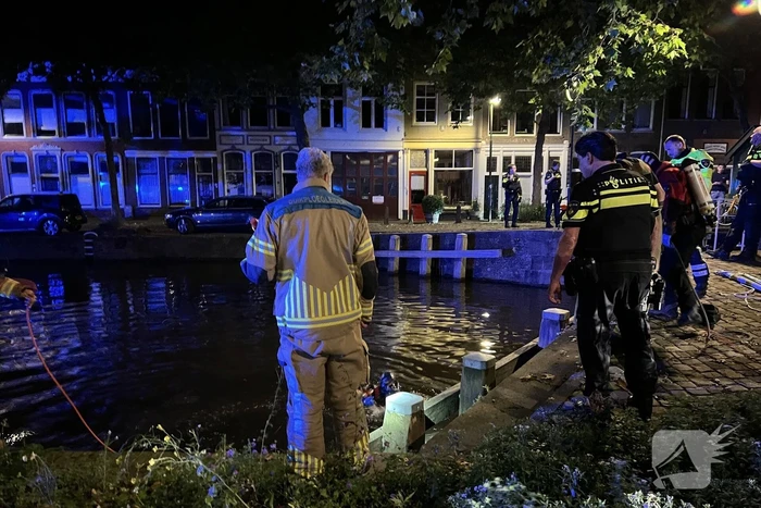 Drenkeling gered danzij oplettende bewoners